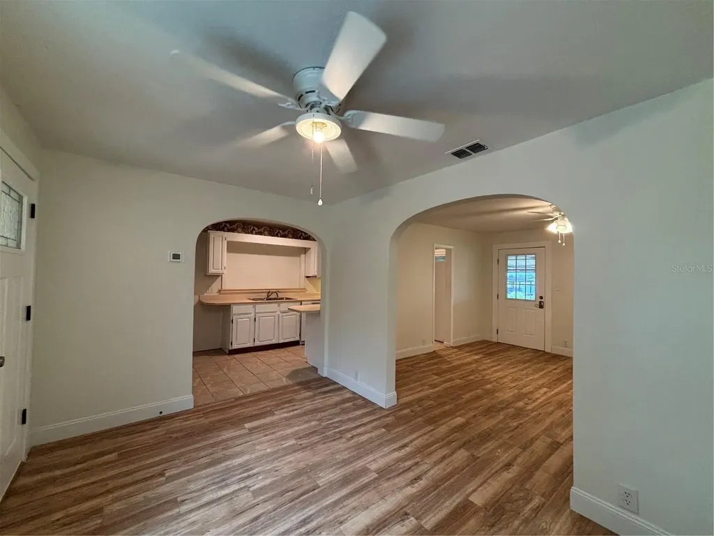 912 Lake Jessie Drive Winter Haven FL 33881