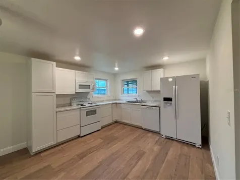 912 Lake Jessie Drive Winter Haven FL 33881