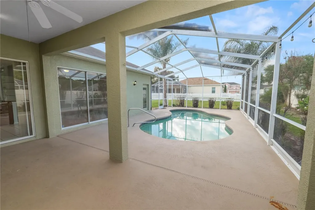 876 Bryson Loop Lakeland FL 33809