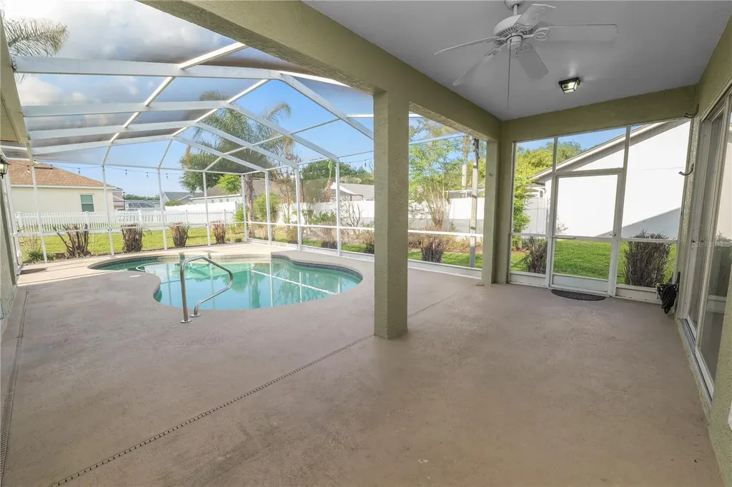 876 Bryson Loop Lakeland FL 33809