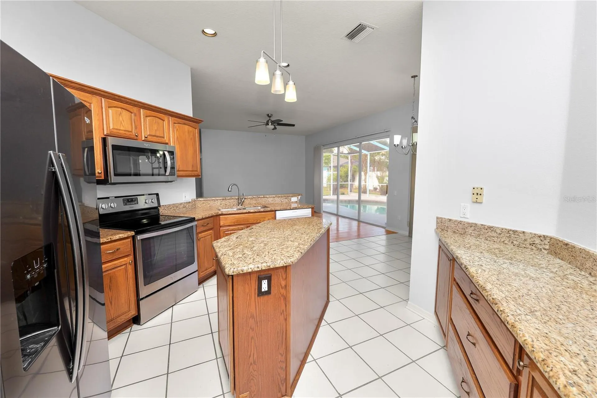 876 Bryson Loop Lakeland FL 33809