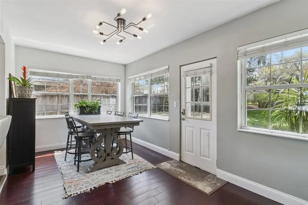 3010 Carmia Drive Orlando FL 32806