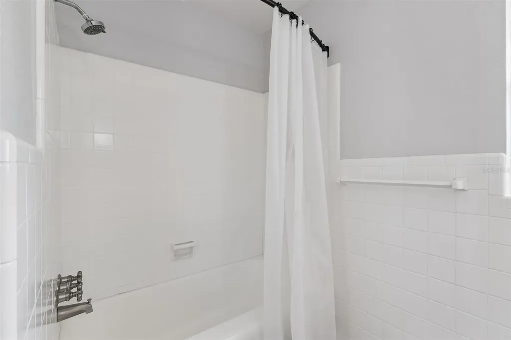 3010 Carmia Drive Orlando FL 32806