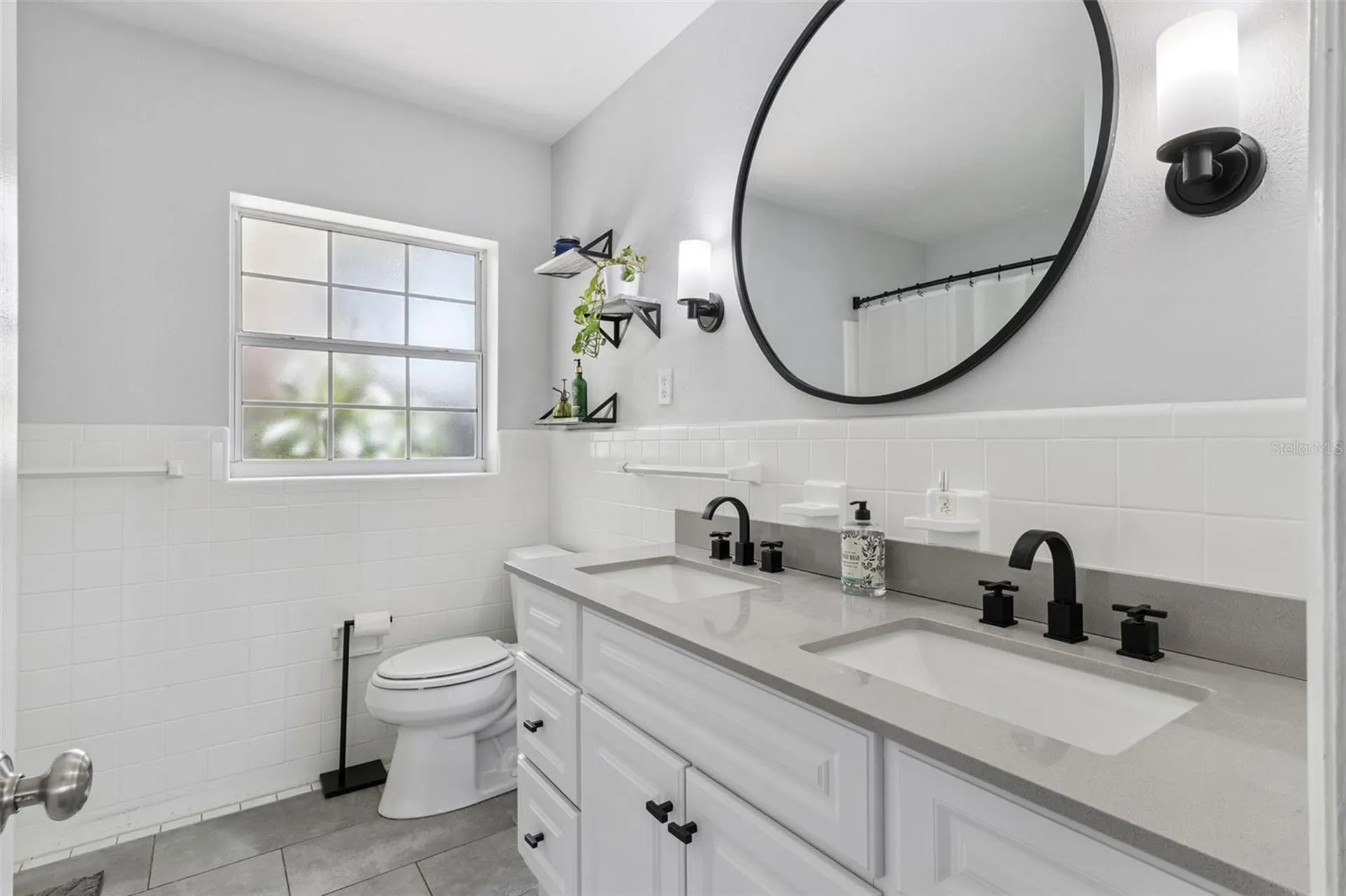 3010 Carmia Drive Orlando FL 32806
