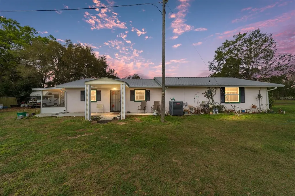 12620 SE Maricamp Road Ocklawaha FL 32179
