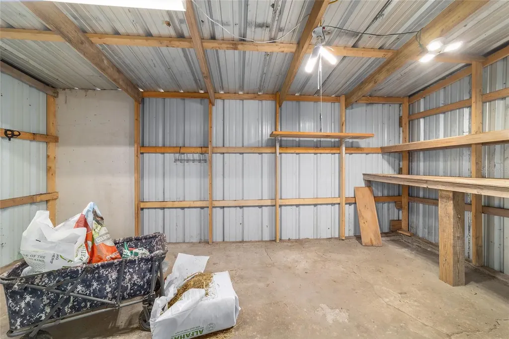 12620 SE Maricamp Road Ocklawaha FL 32179