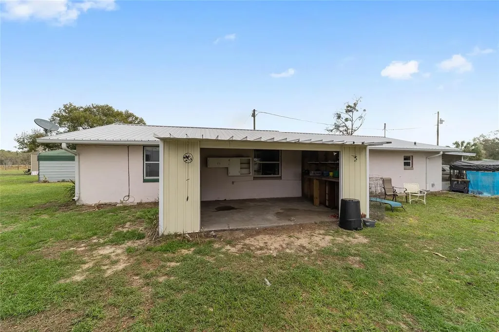 12620 SE Maricamp Road Ocklawaha FL 32179