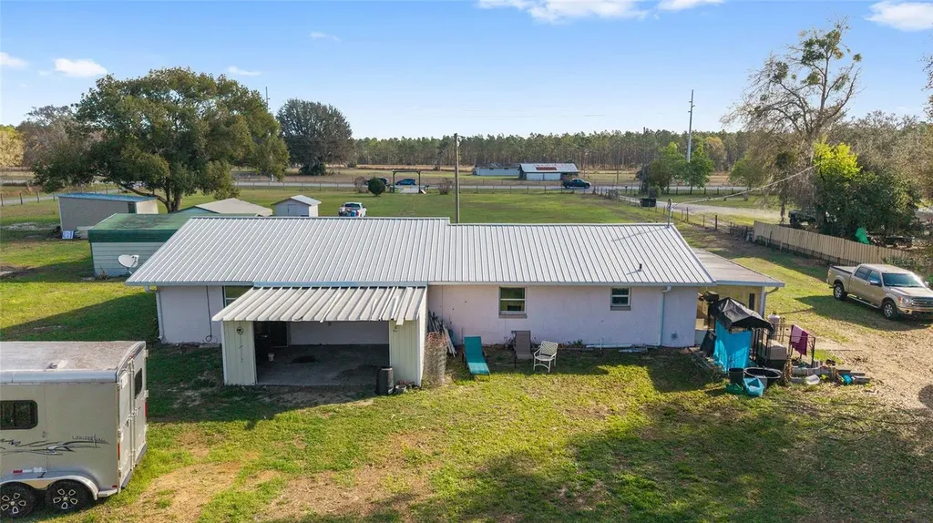 12620 SE Maricamp Road Ocklawaha FL 32179