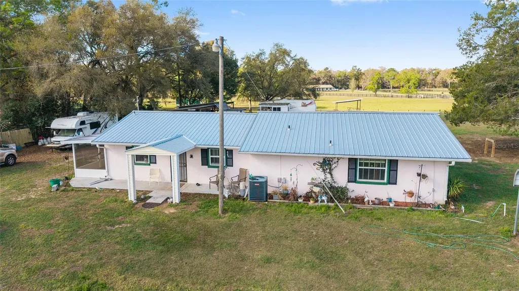 12620 SE Maricamp Road Ocklawaha FL 32179