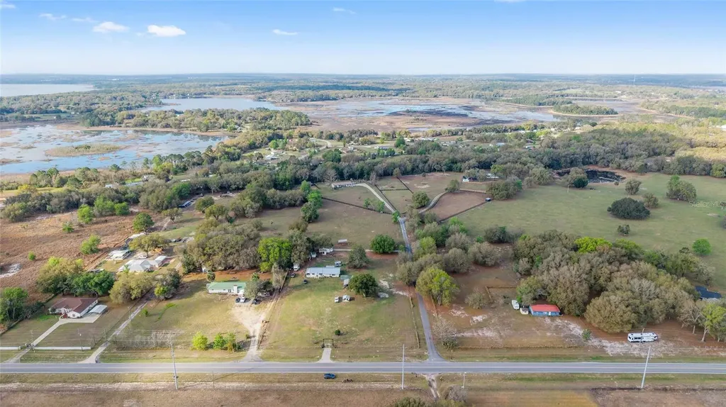 12620 SE Maricamp Road Ocklawaha FL 32179