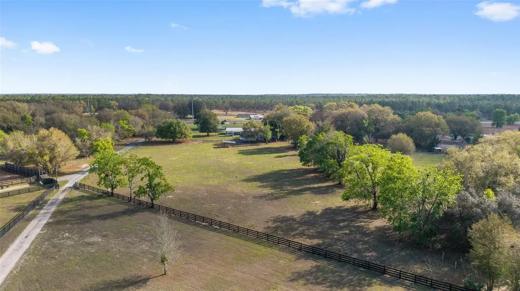12620 SE Maricamp Road Ocklawaha FL 32179