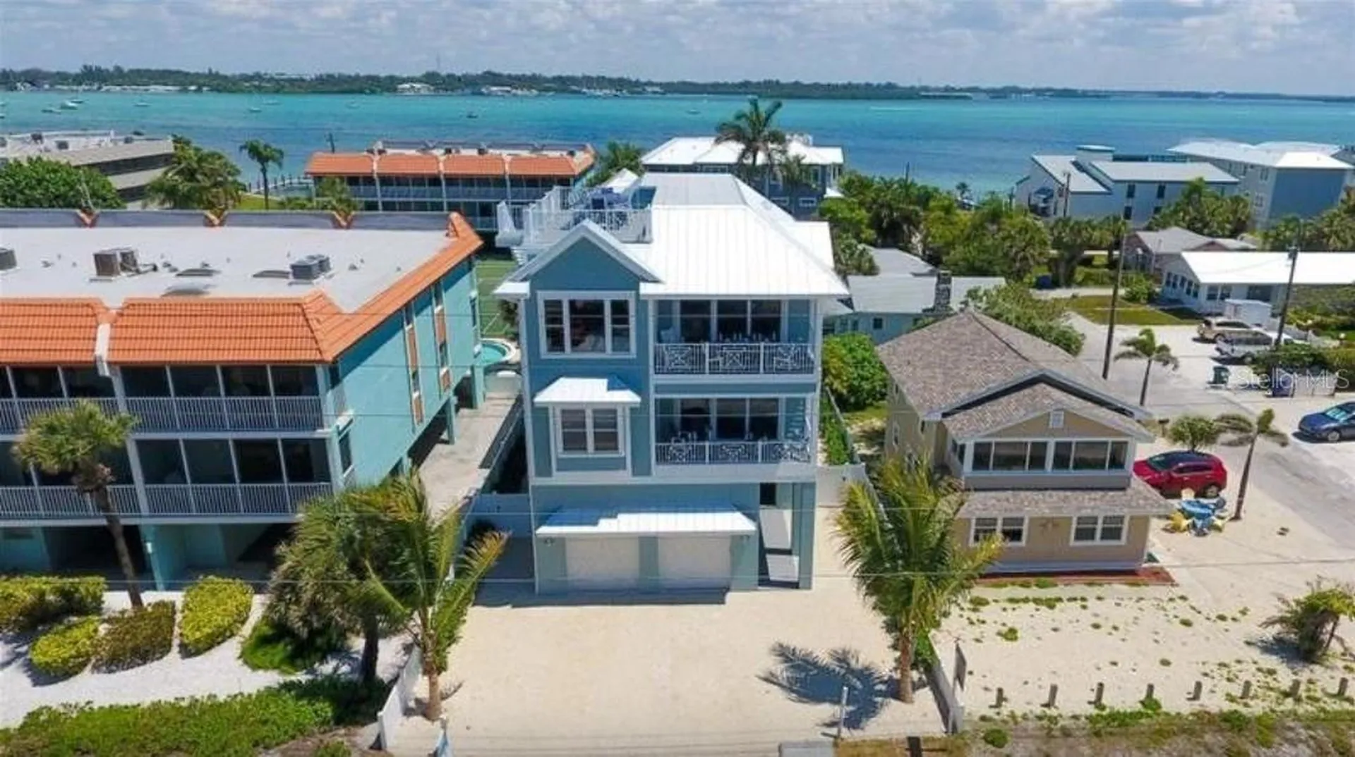 903 Gulf Drive S Bradenton Beach FL 34217