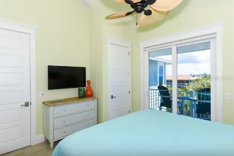 903 Gulf Drive S Bradenton Beach FL 34217