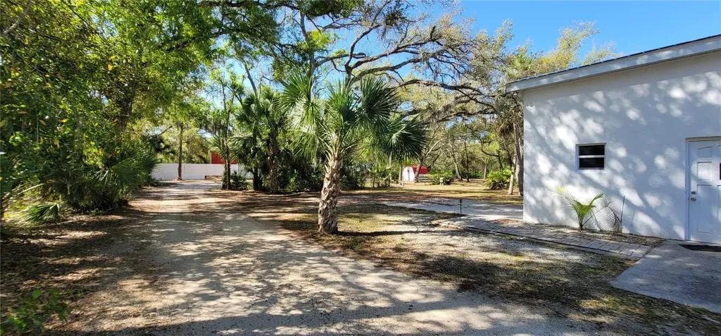 6610 Mckown Road Sarasota FL 34240