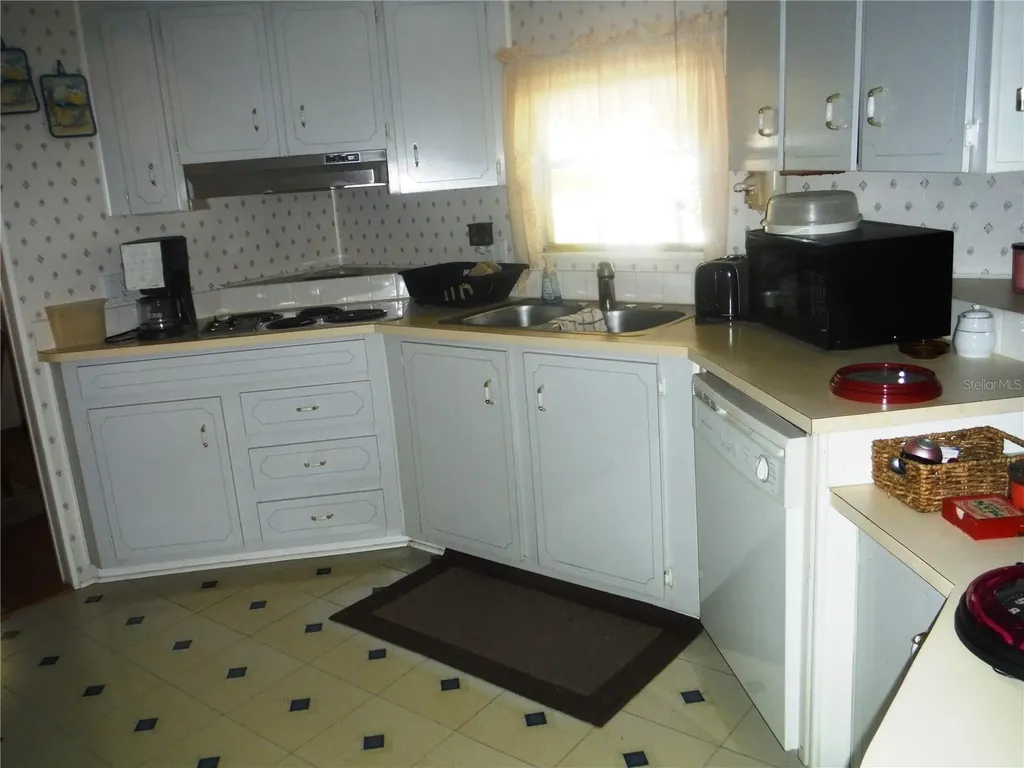 38 Deer Trail Court Safety Harbor FL 34695