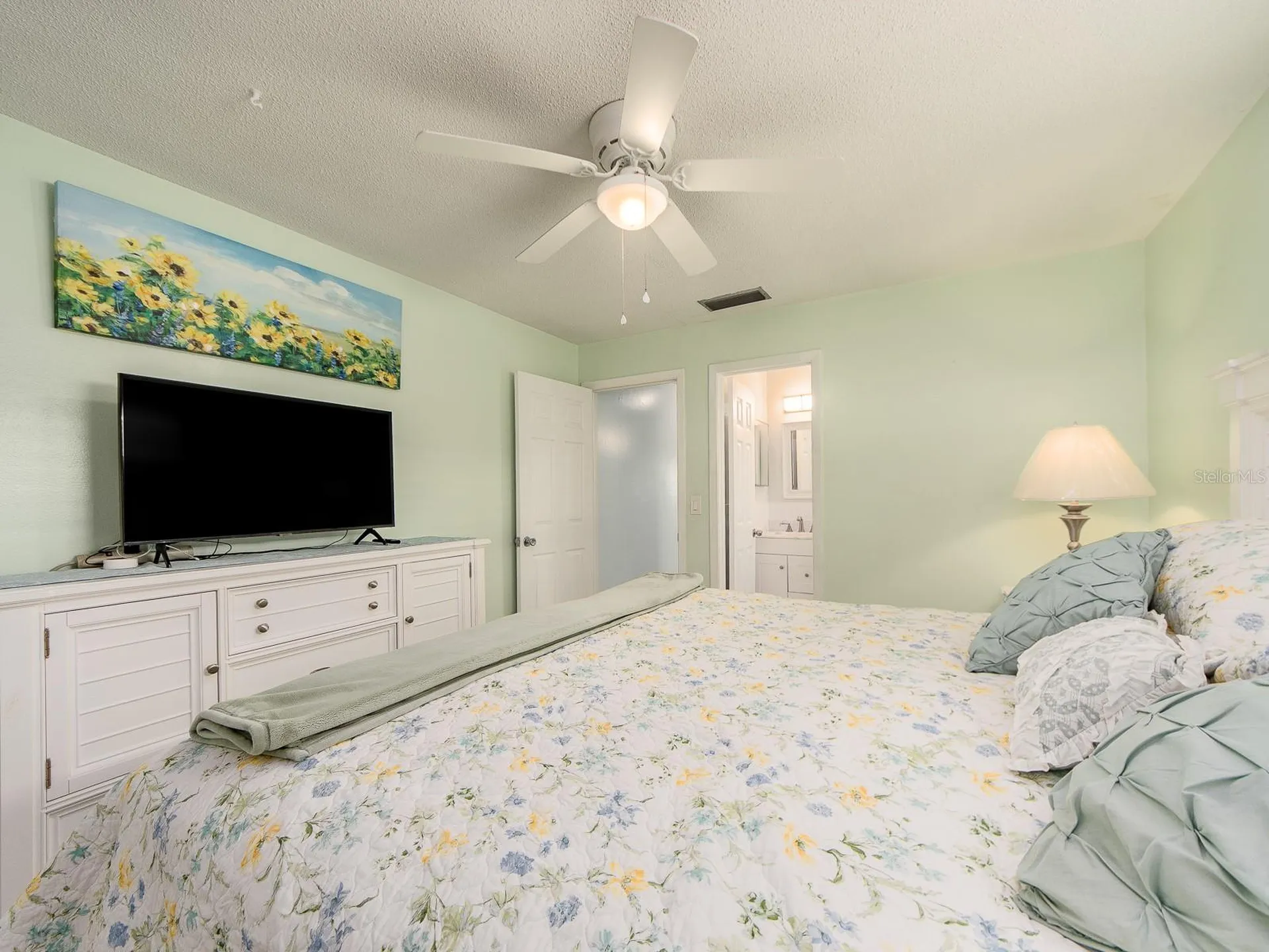 14104 88th Avenue Seminole FL 33776