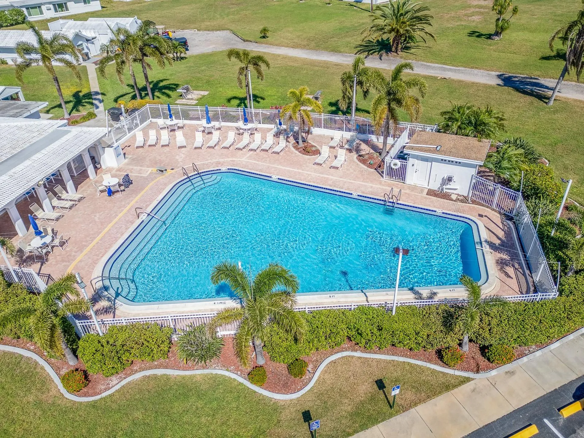 14104 88th Avenue Seminole FL 33776