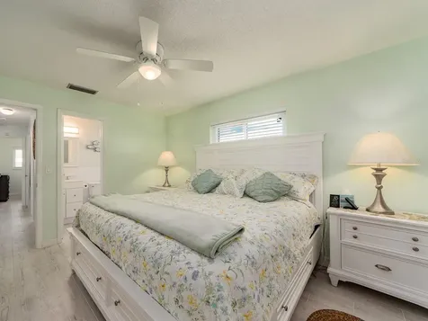 14104 88th Avenue Seminole FL 33776