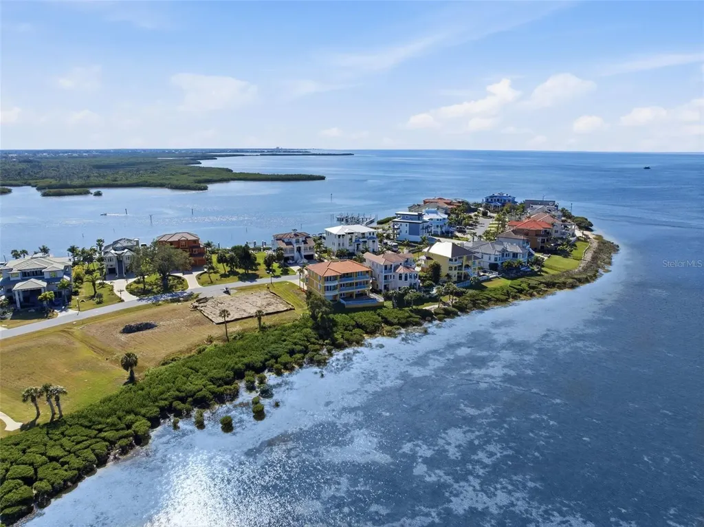 26 Harborpointe Drive Port Richey FL 34668