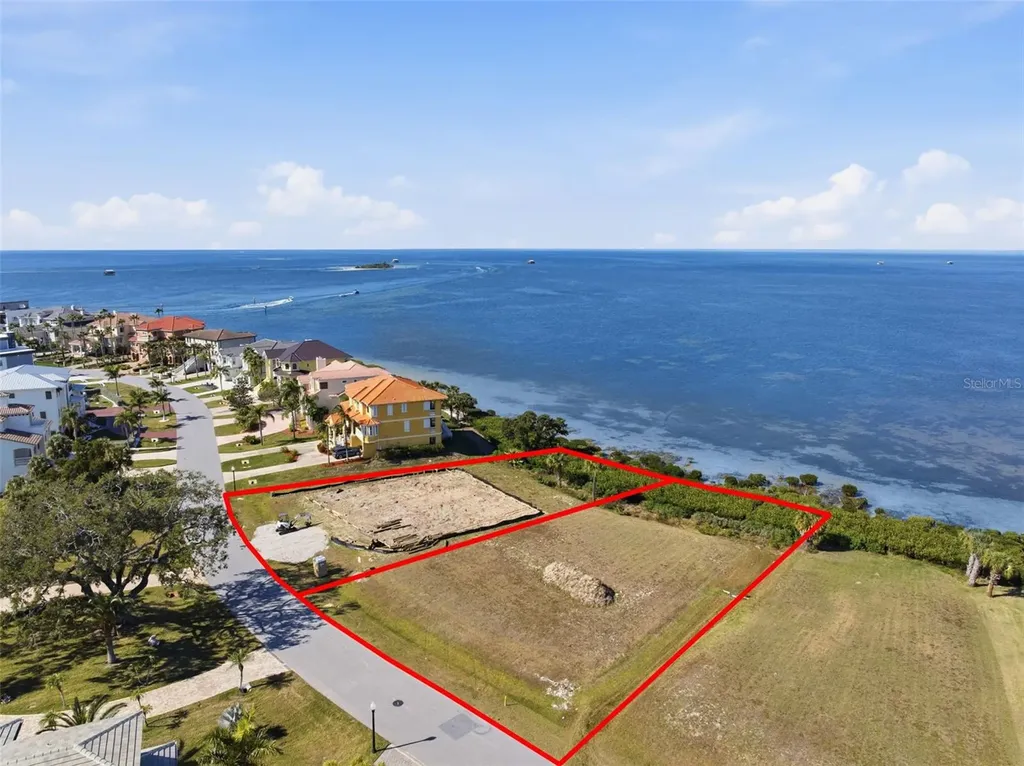 26 Harborpointe Drive Port Richey FL 34668