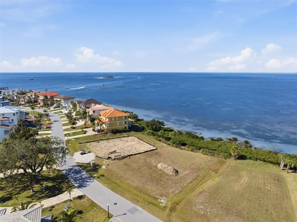 26 Harborpointe Drive Port Richey FL 34668