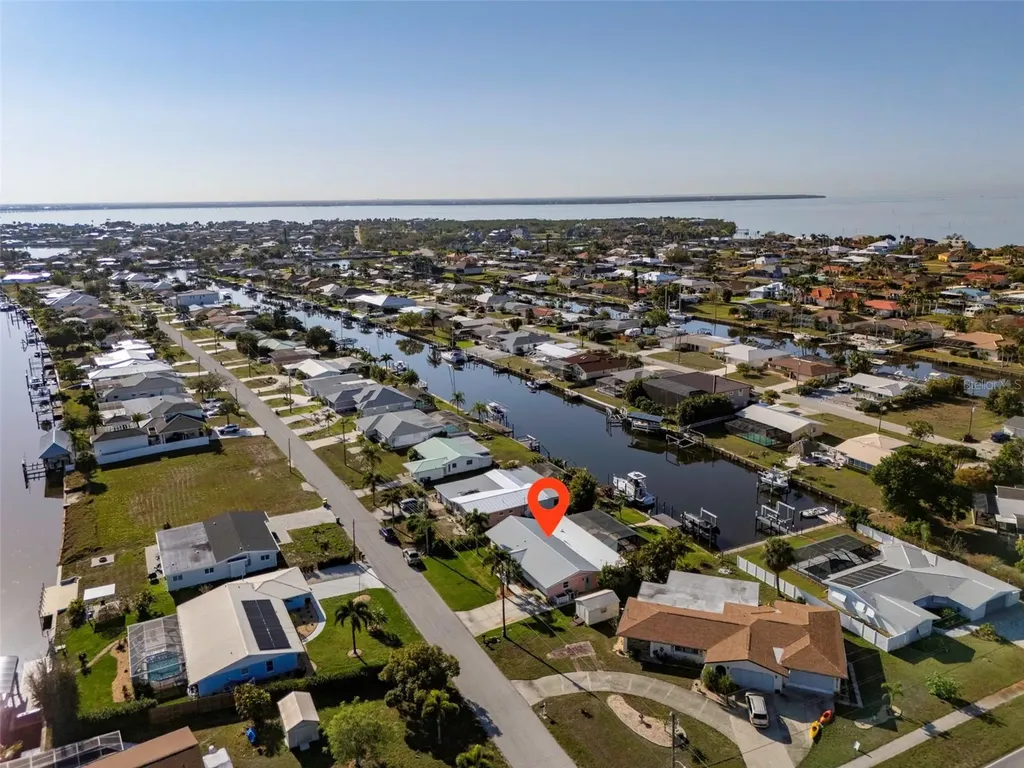 105 Leland Street SE Port Charlotte FL 33952