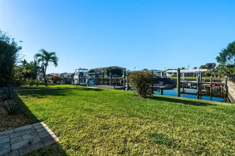 105 Leland Street SE Port Charlotte FL 33952