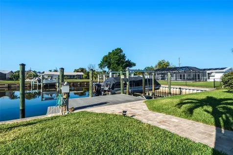 105 Leland Street SE Port Charlotte FL 33952