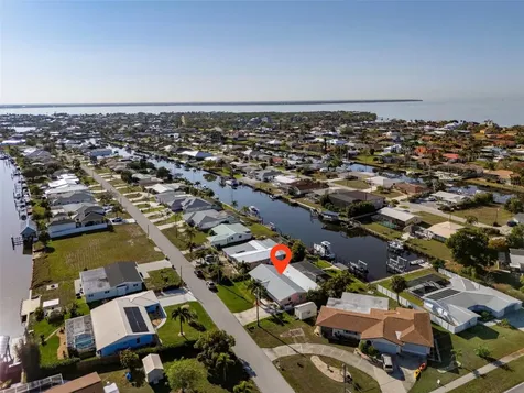 105 Leland Street SE Port Charlotte FL 33952