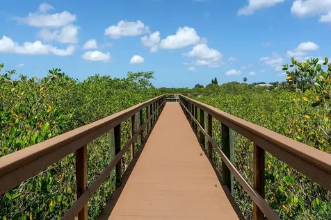 1428 Blue Horizon Circle Bradenton FL 34208