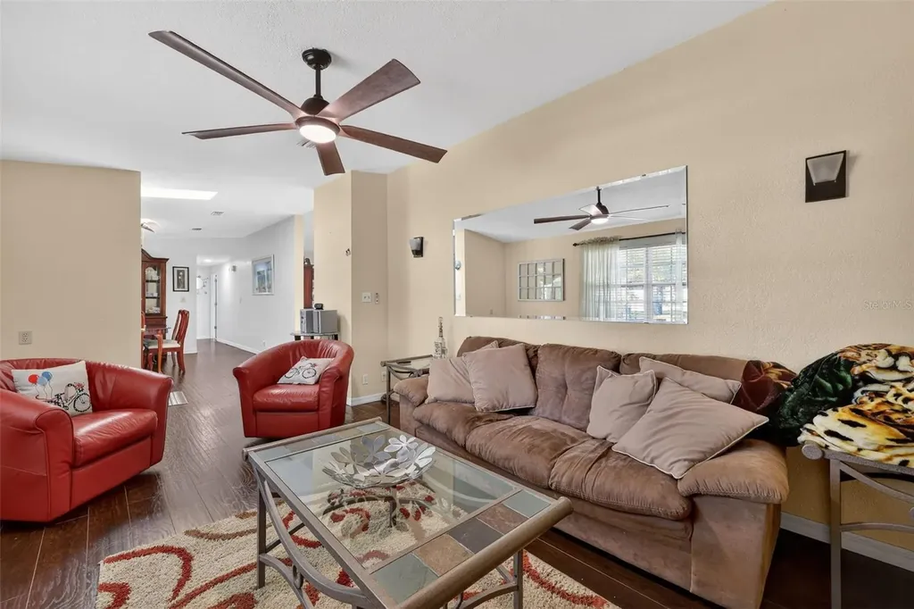 10262 Memorial Highway Tampa FL 33615