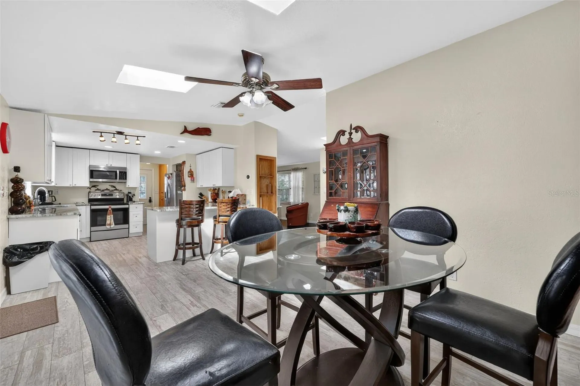 10262 Memorial Highway Tampa FL 33615