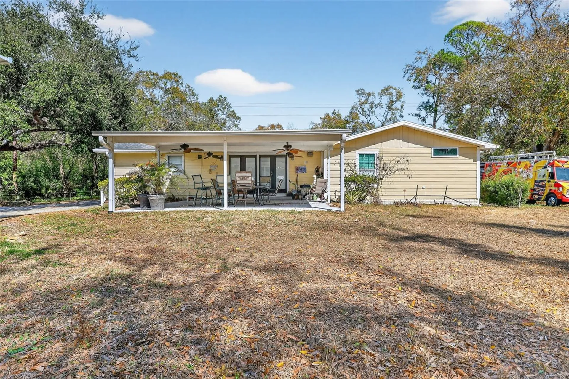 10262 Memorial Highway Tampa FL 33615