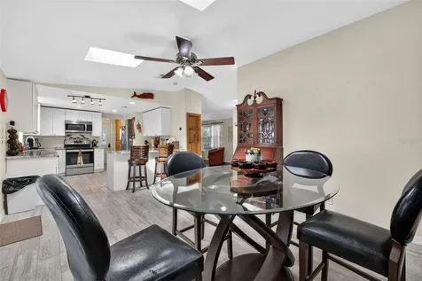 10262 Memorial Highway Tampa FL 33615