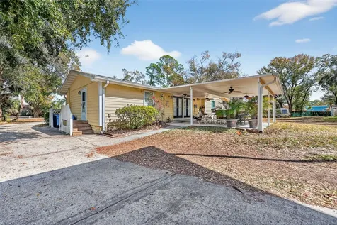 10262 Memorial Highway Tampa FL 33615