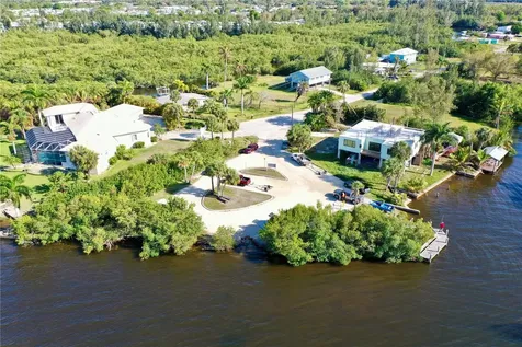 2803 Riverside Drive Punta Gorda FL 33950