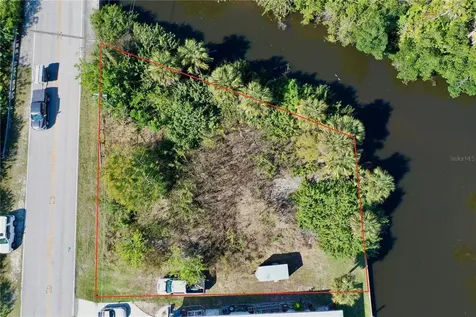 2803 Riverside Drive Punta Gorda FL 33950