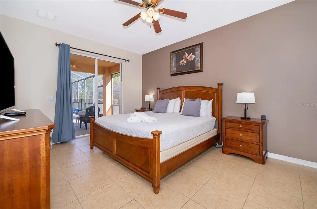 906 Orange Cosmos Boulevard Davenport FL 33837