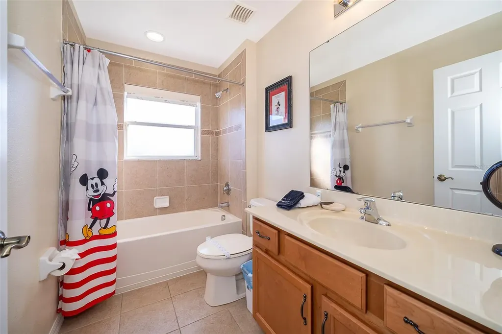 906 Orange Cosmos Boulevard Davenport FL 33837