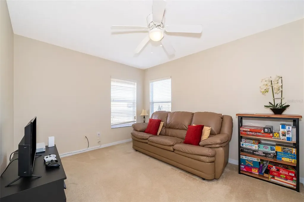 906 Orange Cosmos Boulevard Davenport FL 33837