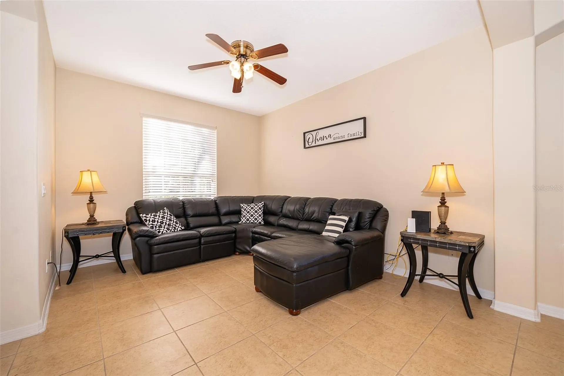 906 Orange Cosmos Boulevard Davenport FL 33837