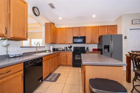 906 Orange Cosmos Boulevard Davenport FL 33837