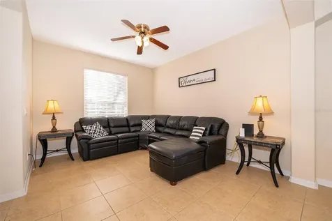 906 Orange Cosmos Boulevard Davenport FL 33837