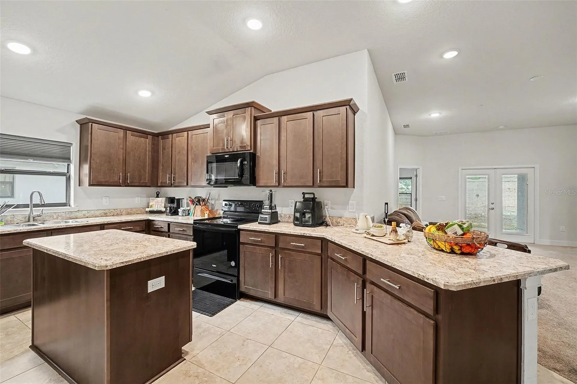 380 Citrus Pointe Drive Davenport FL 33837