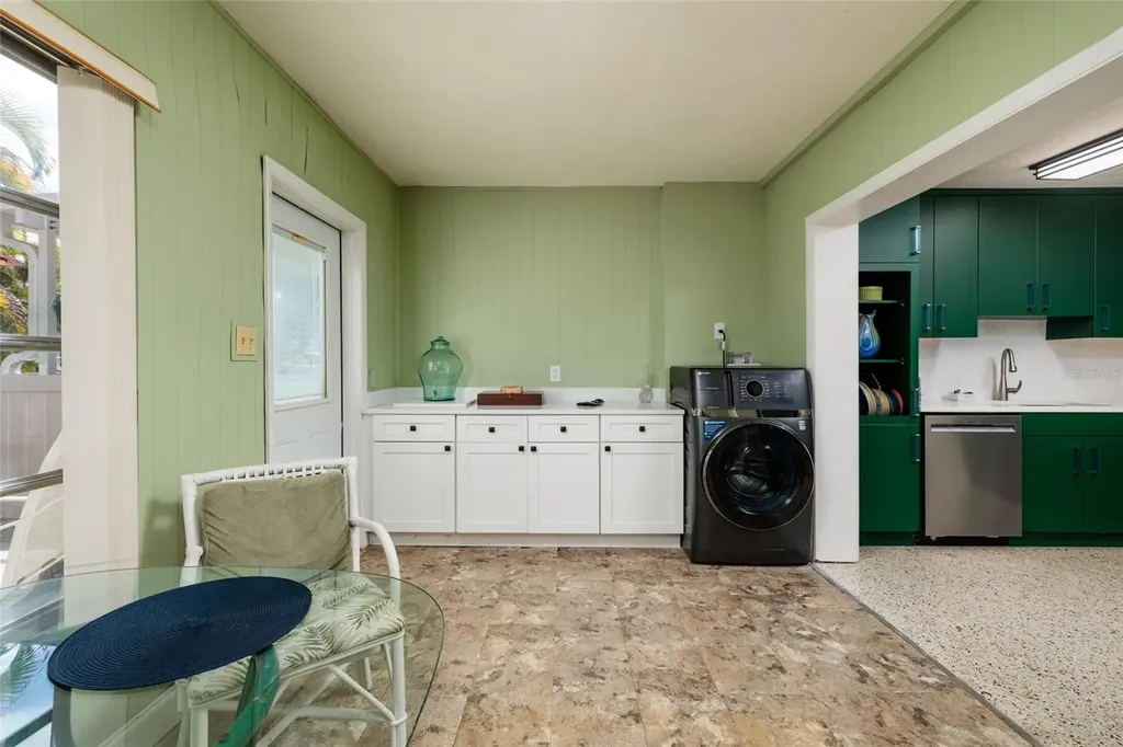 4143 56th Street N Kenneth City FL 33709