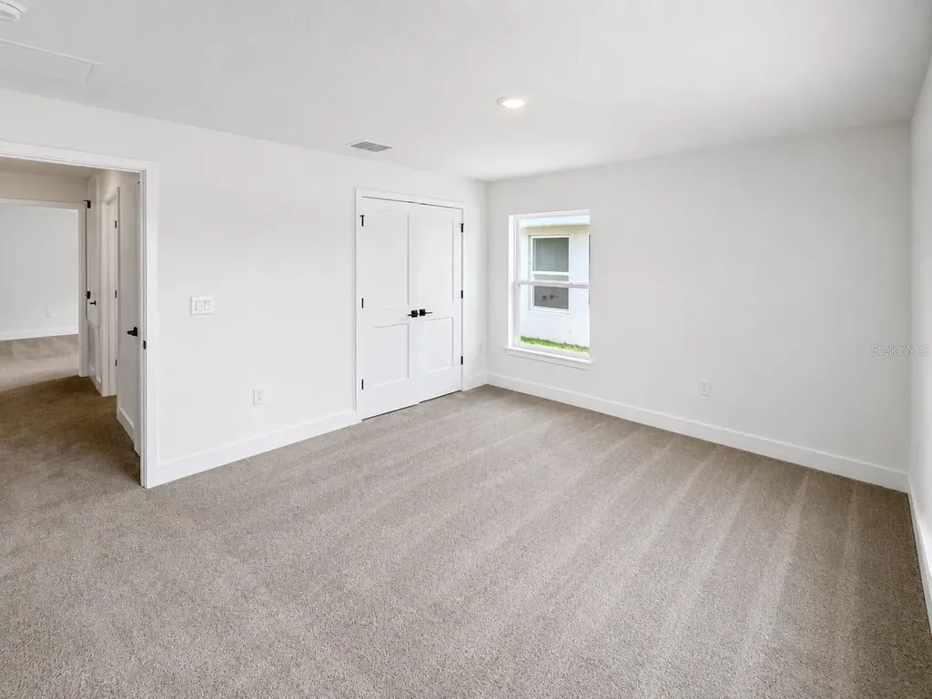 7618 Bent Tree Loop Harmony FL 34773