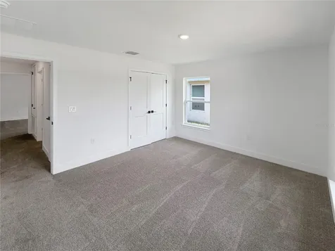 7618 Bent Tree Loop Harmony FL 34773