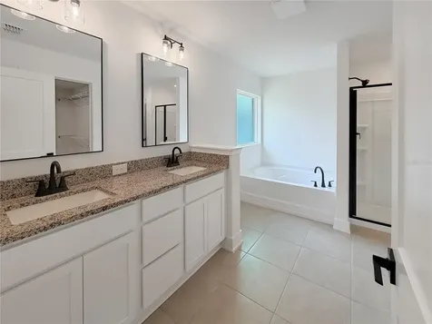 7618 Bent Tree Loop Harmony FL 34773