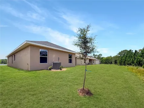 7618 Bent Tree Loop Harmony FL 34773