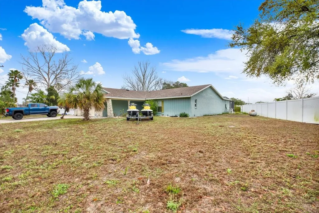 6205 Spanish Main Drive Apollo Beach FL 33572